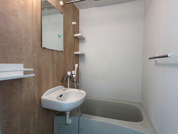 バス／シャワールーム等(お部屋探しは株式会社　タウンハウジング　までお気軽にお問合…)