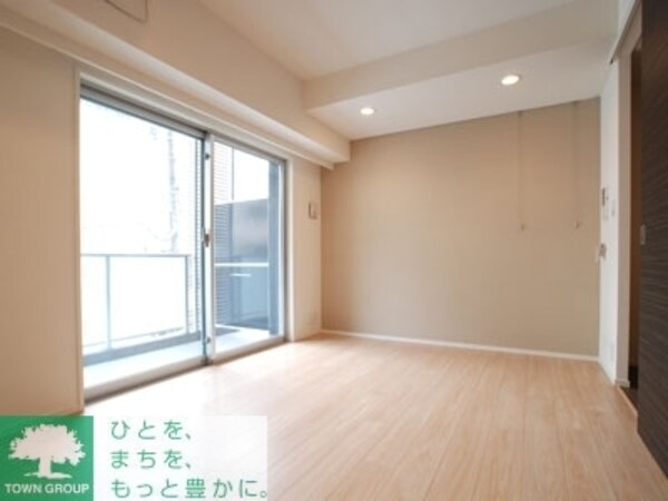 寝室(部屋探しは株式会社　タウンハウジング　までお気軽にお問合せ…)