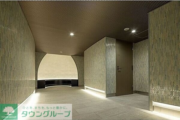 エントランス(部屋探しは株式会社　タウンハウジング　までお気軽にお問合せ…)