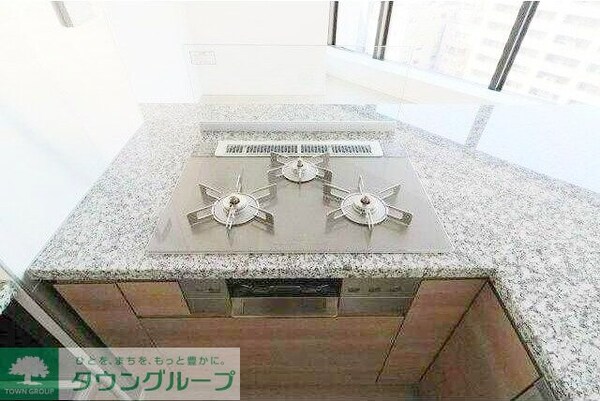 キッチン(お部屋探しは株式会社　タウンハウジング　までお気軽にお問合…)