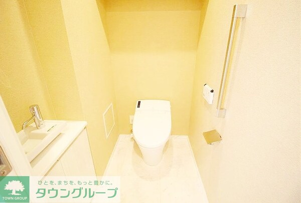 トイレ(お部屋探しは株式会社　タウンハウジング　までお気軽にお問合…)