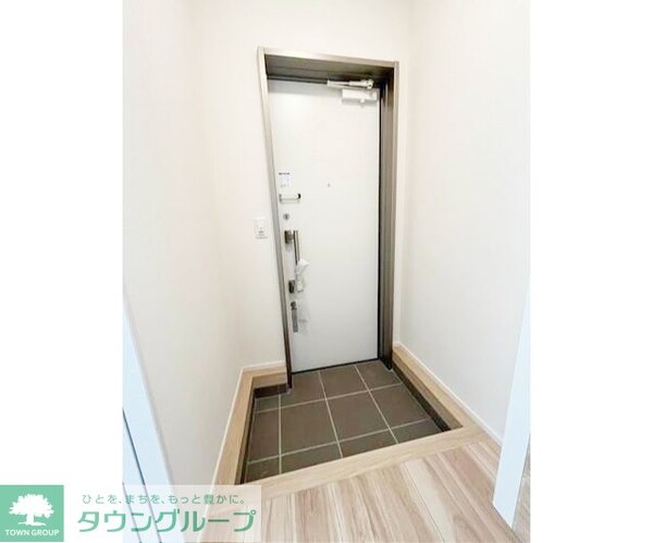 玄関(お部屋探しは株式会社　タウンハウジング　までお気軽にお問合…)