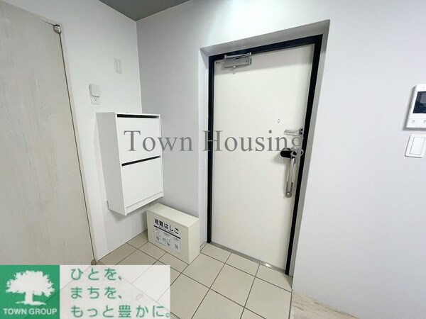 玄関(タウンハウジングレジデンス事業部　恵比寿店・赤坂店までお問…)