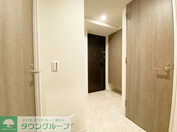 玄関(お部屋探しは株式会社　タウンハウジング　までお気軽にお問合…)