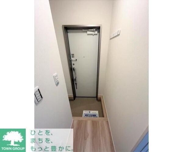玄関(お部屋探しは株式会社　タウンハウジング　までお気軽にお問合…)