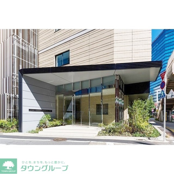 エントランス(部屋探しは株式会社　タウンハウジング　までお気軽にお問合せ…)