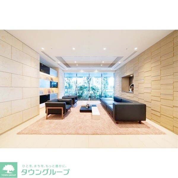 ロビー(部屋探しは株式会社　タウンハウジング　までお気軽にお問合せ…)