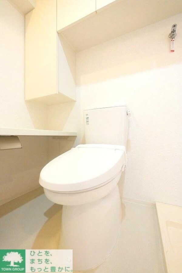 トイレ(お部屋探しは株式会社　タウンハウジング　までお気軽にお問合…)