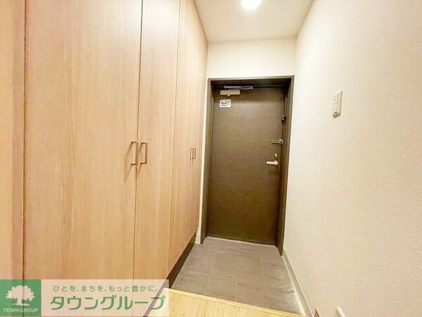 玄関(お部屋探しは株式会社　タウンハウジング　までお気軽にお問合…)