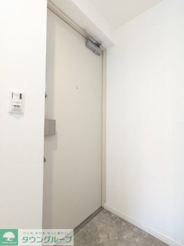 玄関(お部屋探しは株式会社　タウンハウジング　までお気軽にお問合…)