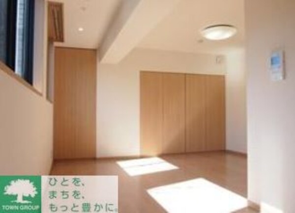 リビング・居室(お部屋探しは株式会社　タウンハウジング　までお気軽にお問合…)