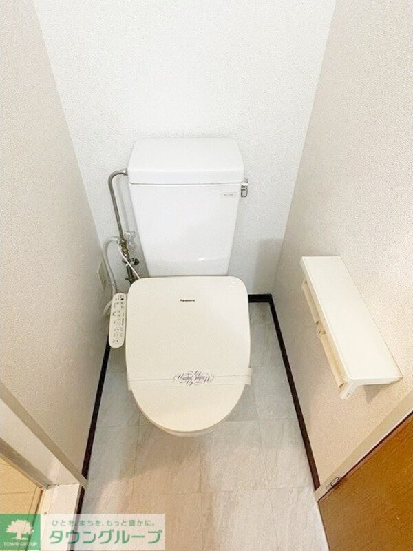 トイレ(お部屋探しは株式会社　タウンハウジング　までお気軽にお問合…)
