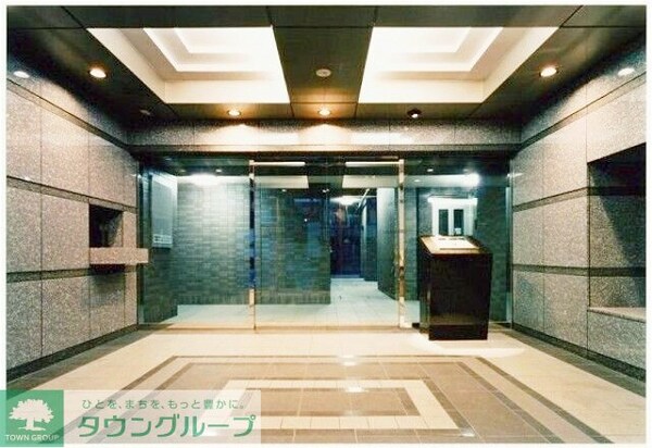 ロビー(部屋探しは株式会社　タウンハウジング　までお気軽にお問合せ…)
