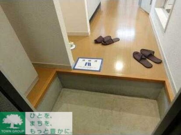 玄関(お部屋探しは株式会社　タウンハウジング　までお気軽にお問合…)