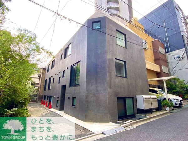 外観(お洒落な青山でお洒落な新生活！SOHO大歓迎★)