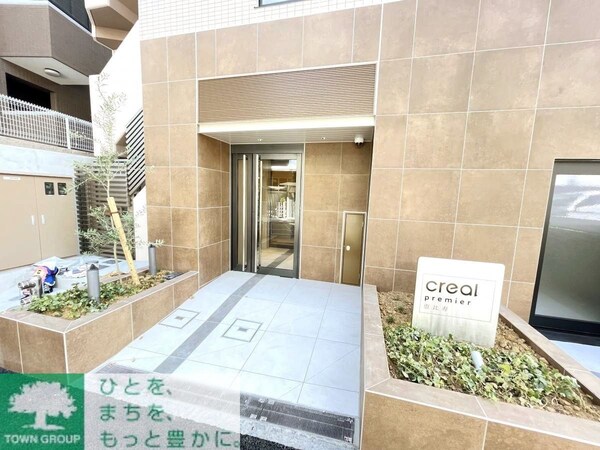エントランス(部屋探しは株式会社　タウンハウジング　までお気軽にお問合せ…)