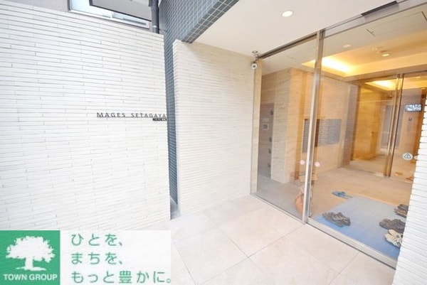 エントランス(部屋探しは株式会社　タウンハウジング　までお気軽にお問合せ…)