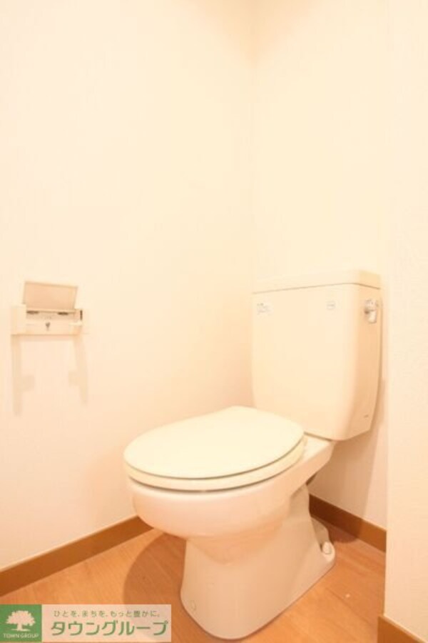 トイレ(お部屋探しは株式会社　タウンハウジング　までお気軽にお問合…)