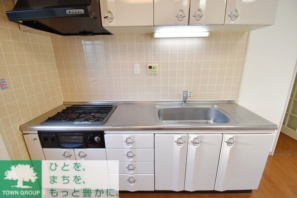 キッチン(お部屋探しは株式会社　タウンハウジング　までお気軽にお問合…)