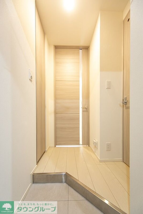 玄関(お部屋探しは株式会社　タウンハウジング　までお気軽にお問合…)
