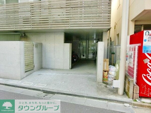 エントランス(部屋探しは株式会社　タウンハウジング　までお気軽にお問合せ…)