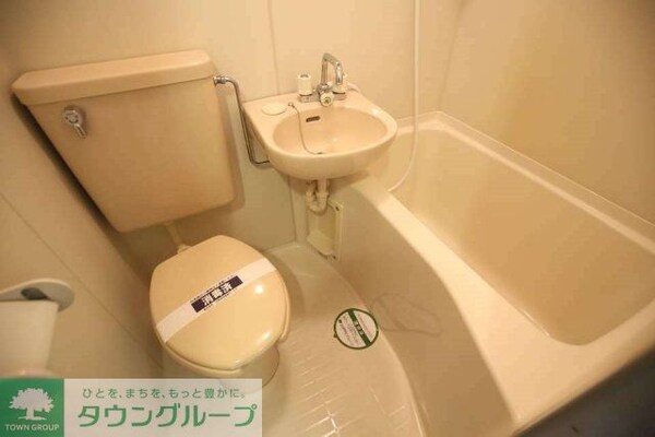 バス／シャワールーム等(同施工別部屋参照。)