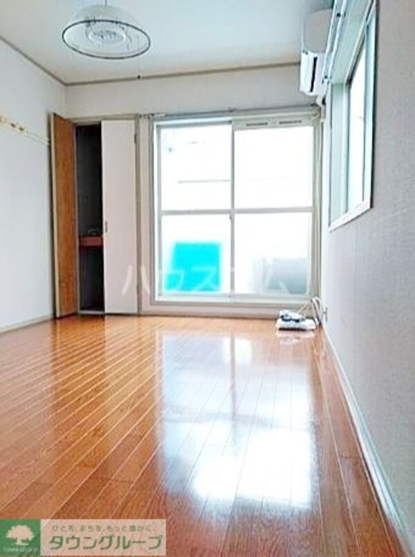 リビング・居室(お部屋探しは株式会社　タウンハウジング　までお気軽にお問合…)