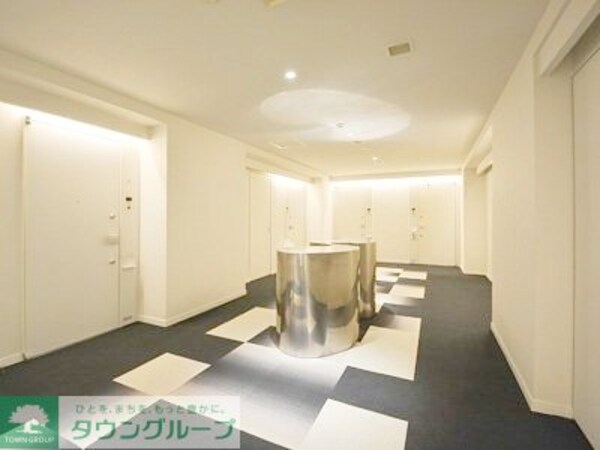 ロビー(部屋探しは株式会社　タウンハウジング　までお気軽にお問合せ…)