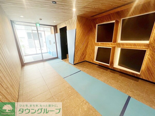 ロビー(部屋探しは株式会社　タウンハウジング　までお気軽にお問合せ…)