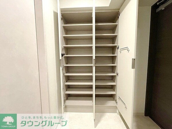 収納(お問合せは(株)タウンハウジング赤坂店へ【03-5563-…)
