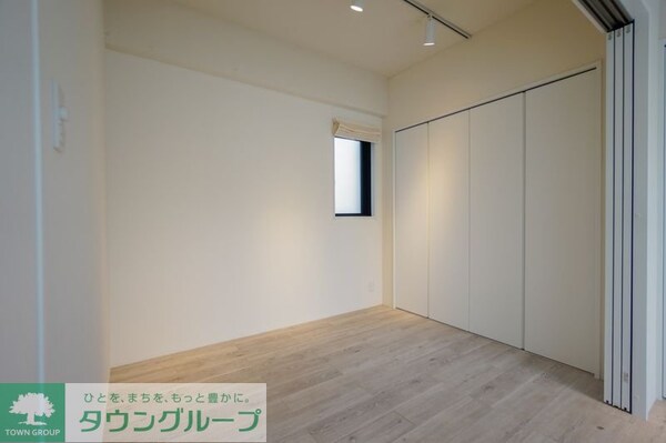 寝室(部屋探しは株式会社　タウンハウジング　までお気軽にお問合せ…)