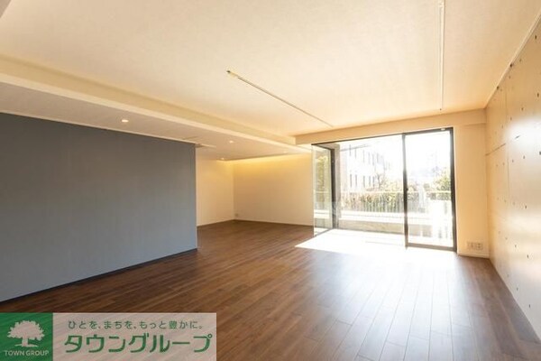 リビング・居室(※写真は同タイプ住戸です。)