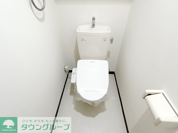 トイレ(お部屋探しは株式会社　タウンハウジング　までお気軽にお問合…)