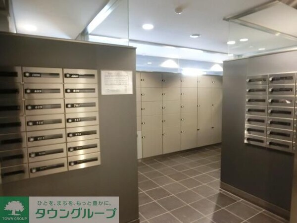 ロビー(部屋探しは株式会社　タウンハウジング　までお気軽にお問合せ…)