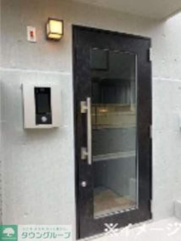 エントランス(部屋探しは株式会社　タウンハウジング　までお気軽にお問合せ…)