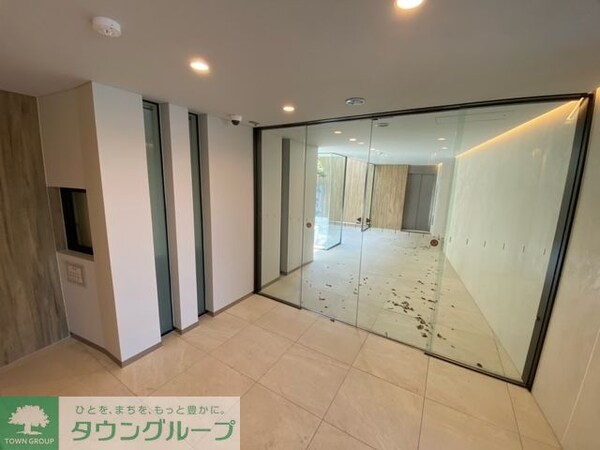 ロビー(部屋探しは株式会社　タウンハウジング　までお気軽にお問合せ…)