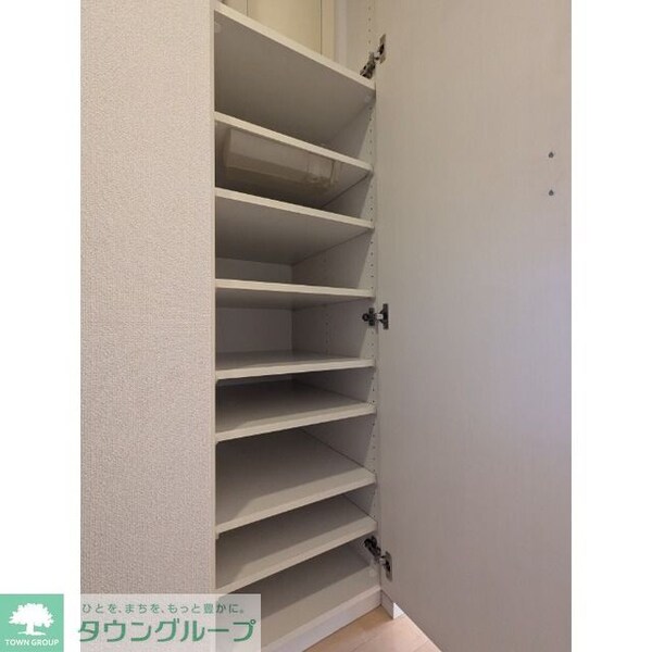 収納(同タイプ写真　※現況優先)
