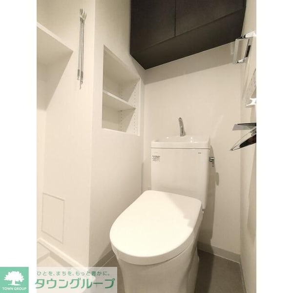 トイレ(お部屋探しは株式会社　タウンハウジング　までお気軽にお問合…)