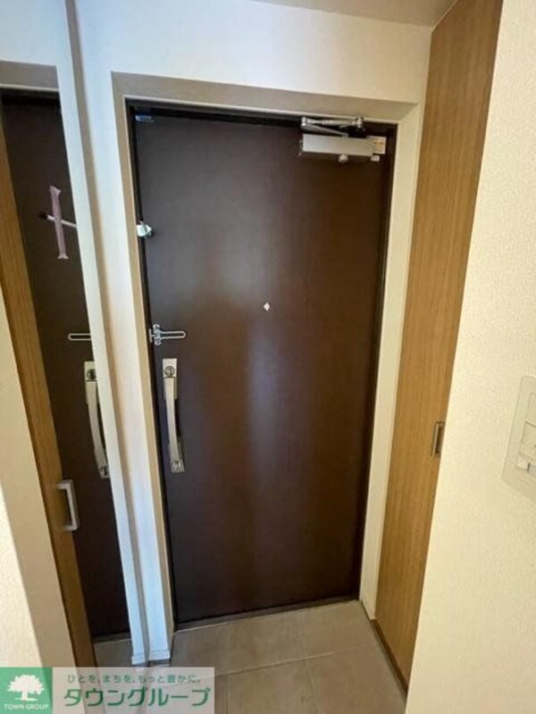 玄関(お部屋探しは株式会社　タウンハウジング　までお気軽にお問合…)
