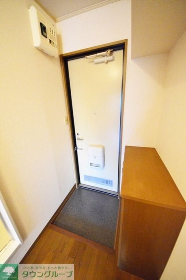 玄関(お部屋探しは株式会社　タウンハウジング　までお気軽にお問合…)