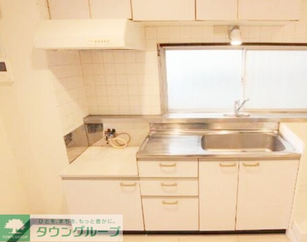 キッチン(お部屋探しは株式会社　タウンハウジング　までお気軽にお問合…)