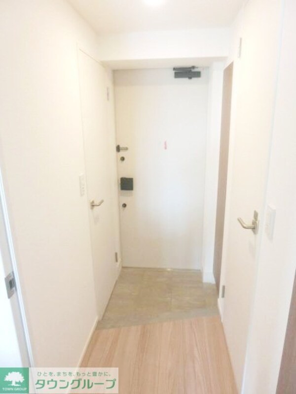 玄関(お部屋探しは株式会社　タウンハウジング　までお気軽にお問合…)