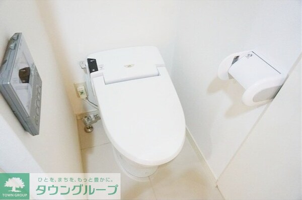 トイレ(お部屋探しは株式会社　タウンハウジング　までお気軽にお問合…)