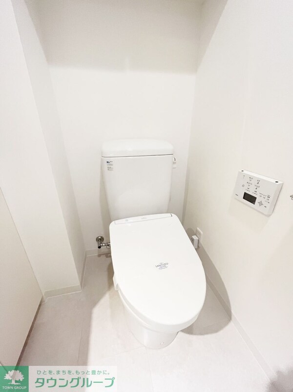 トイレ(お部屋探しは株式会社　タウンハウジング　までお気軽にお問合…)