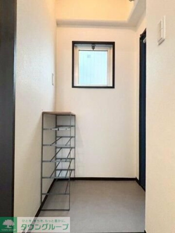 玄関(お部屋探しは株式会社　タウンハウジング　までお気軽にお問合…)