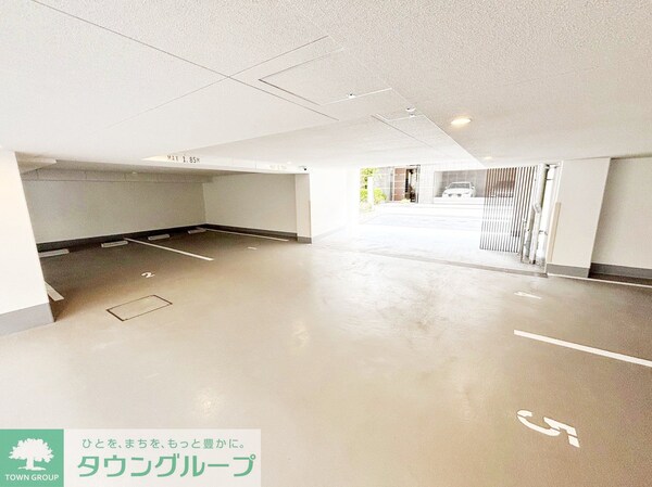 駐車場(部屋探しは株式会社　タウンハウジング　までお気軽にお問合せ…)