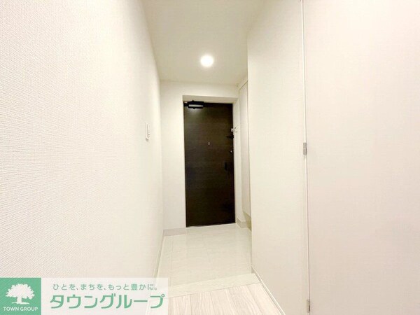 玄関(お問合せは(株)タウンハウジングレジデンス事業部【03-…)