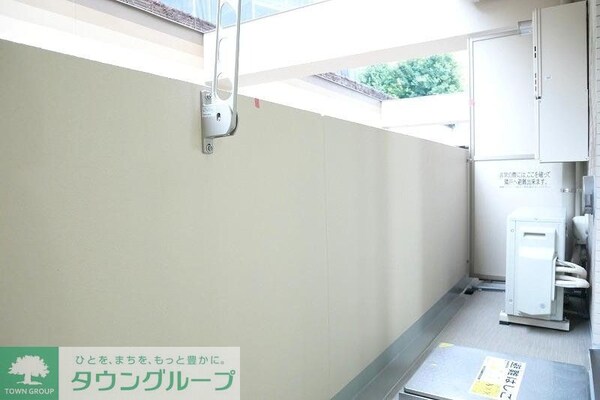 バルコニー(お問合せは(株)タウンハウジング赤坂店へ【03-5563-…)