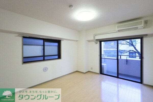リビング・居室(【初期費用分割・クレカ対応】一都三県のお部屋探しは2025…)