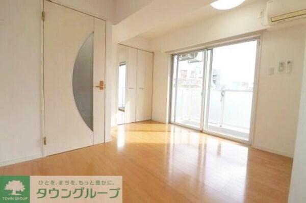 リビング・居室(【初期費用分割・クレカ対応】一都三県のお部屋探しは2025…)